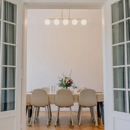 Apartamento Gemütliche Rheinblick Residenz *